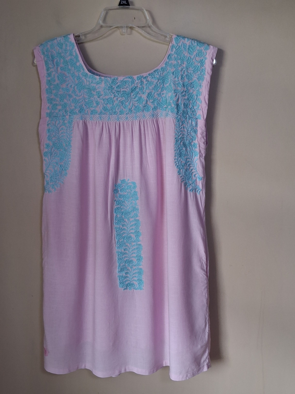 J. Marie Women's Pink & Aqua Embroidered Sleeveless Dress; Sz. S